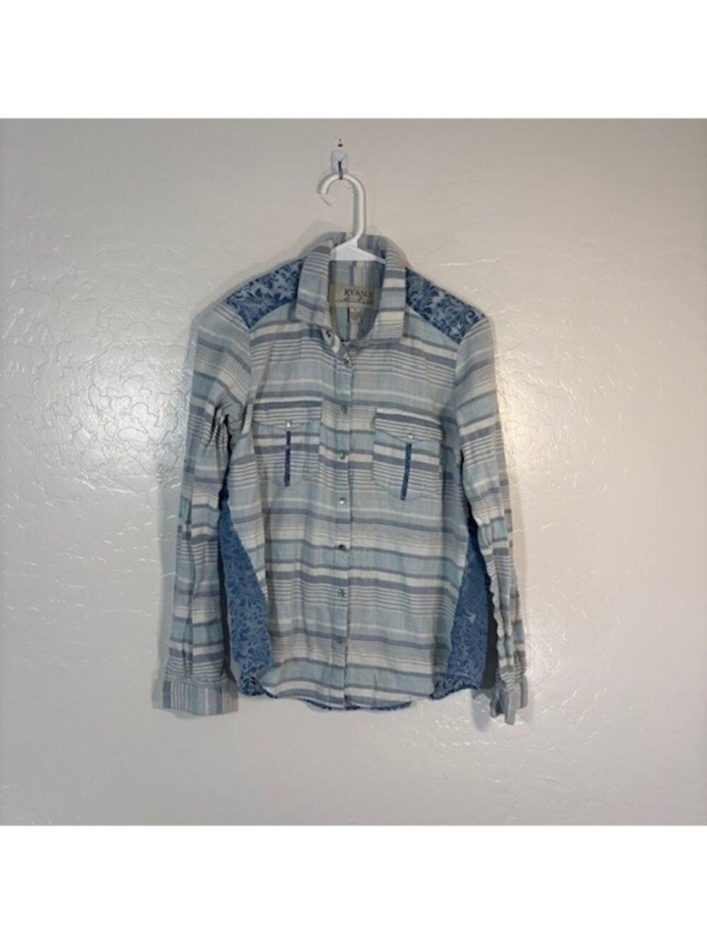Ryan Michael Shirt Womens Small Pearl Snap Sheer Back Western Cowgirl